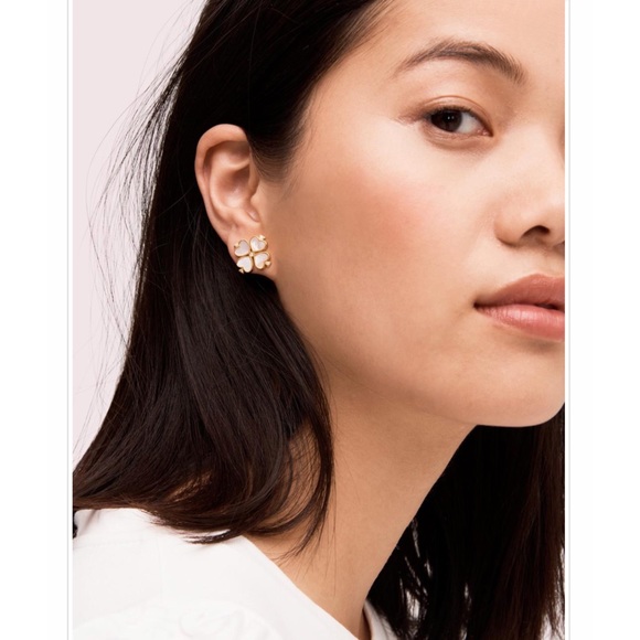 KATE SPADE • Legacy Logo Demi Fine Flower Earrings - Picture 2 of 6